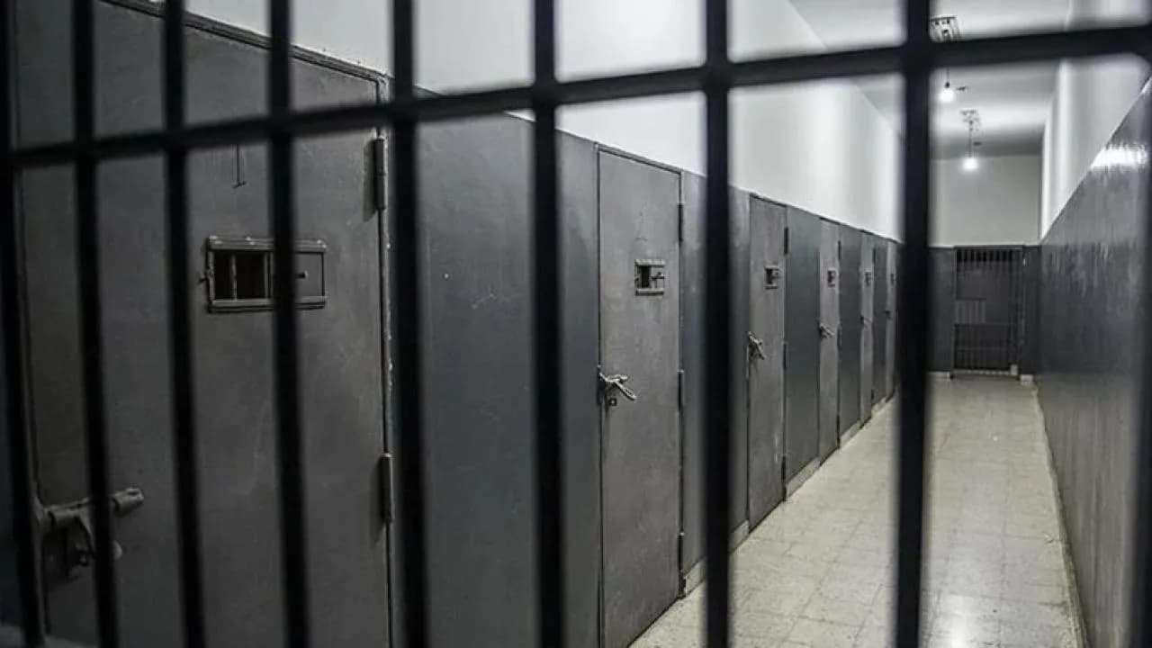 Dört farklı cezaevinden kaçan “firar sihirbazı” İspanya’da yakalandı