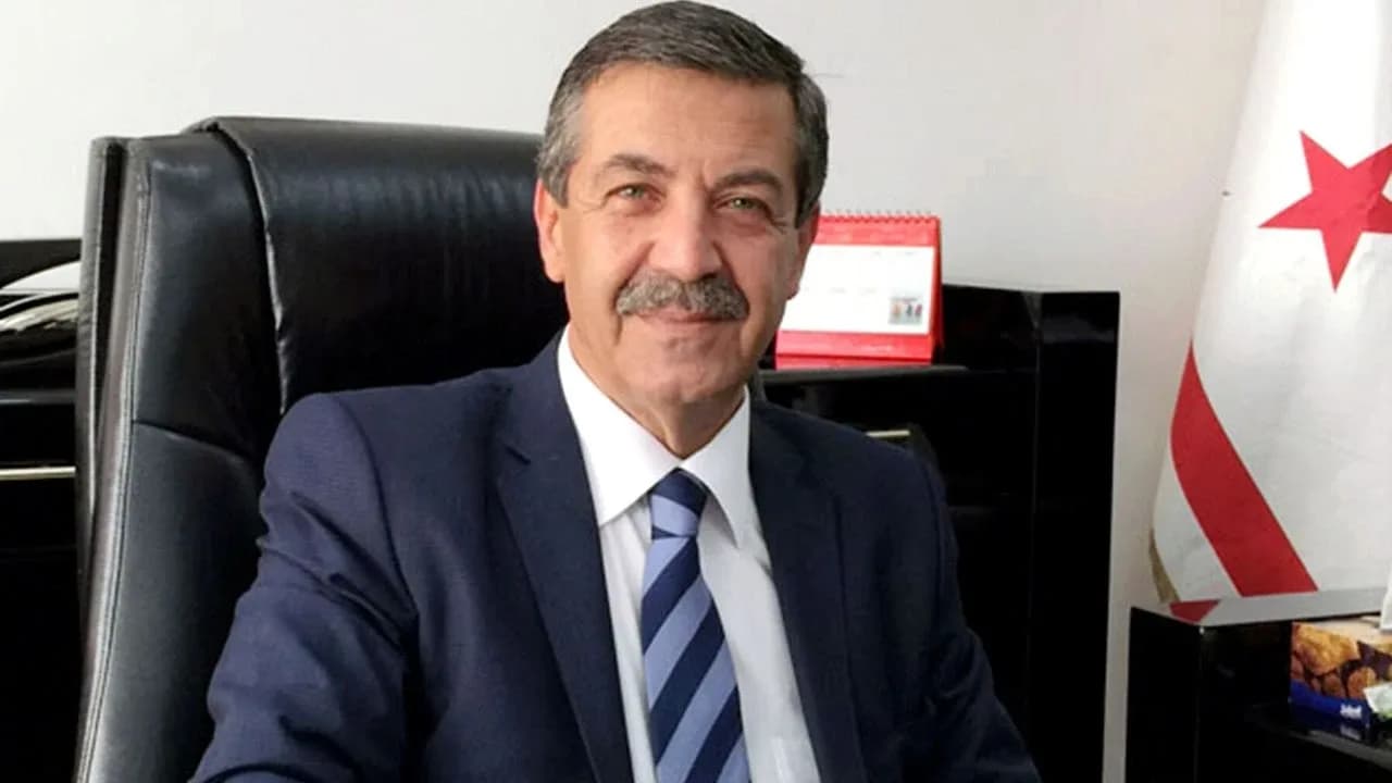 Ertuğruloğlu: “Müzakere masasında zaman kaybetme lüksümüz yok”