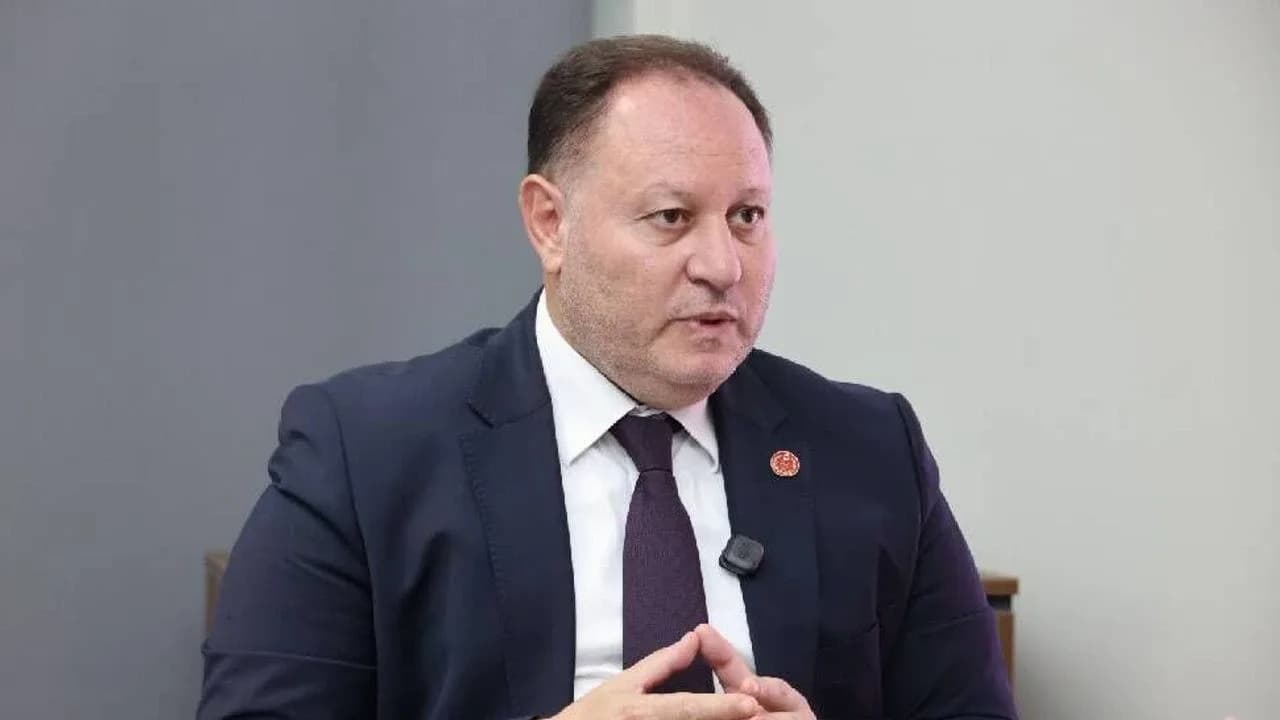 Öztürkler: AB ve BM silkinmeli, gerçekleri görmeli