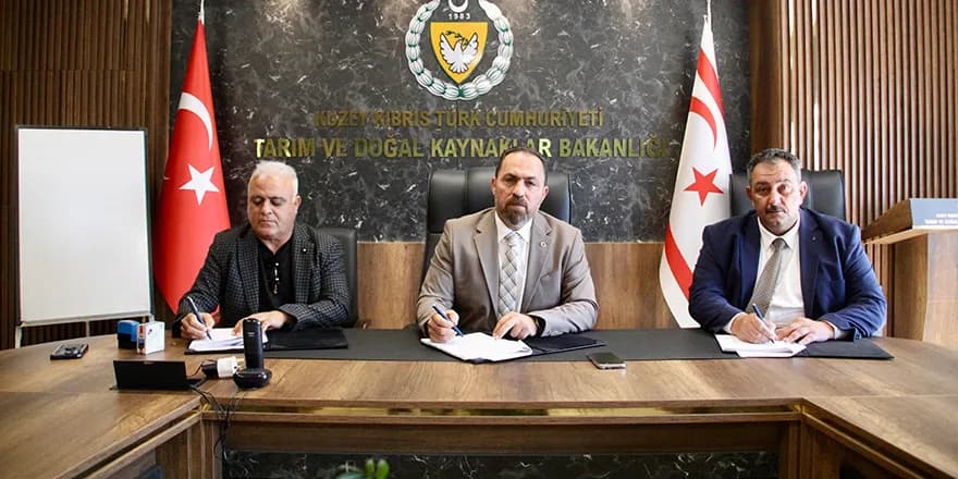 Yukarı Dikmen Kuzeybatı Havzası Deresi’ne betonarme ıslah sekisi yapılıyor