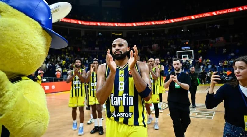 Fenerbahçe, Euroleague’e galibiyetle başlayarak seriyi sürdürdü