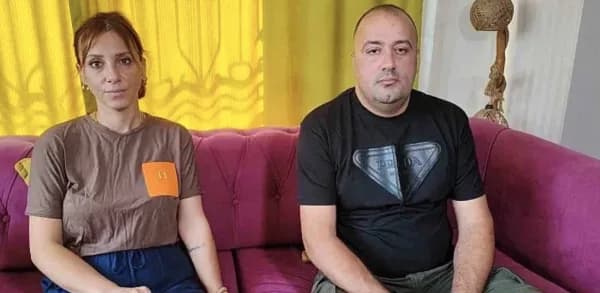 Gemi faciasında kurtulan 5 kişilik aile dehşet anlarını anlattı: “Bir şeyi yok” denilerek taburcu edilen 11 yaşındaki kızın 4 kaburgası kırık çıktı