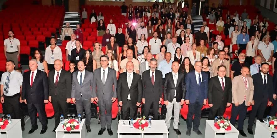 9 Ülke, 98 üniversiteden 467 araştırmacı TURKCESS Kongresi’nde buluştu