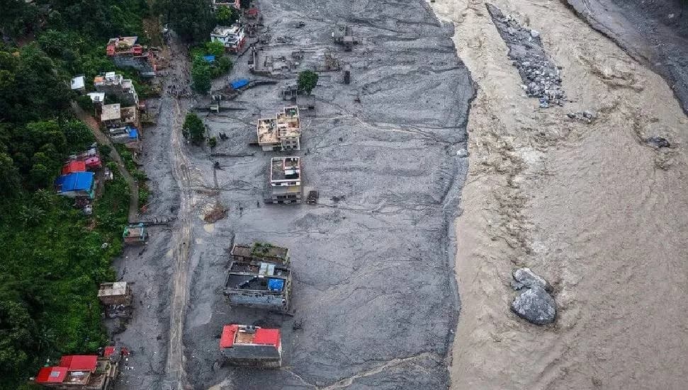 Nepal'deki selde kaybolan 119 kişi kurtarıldı