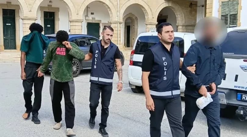 Acil Durum Hastanesi otoparkında uyuşturucu operasyonu
