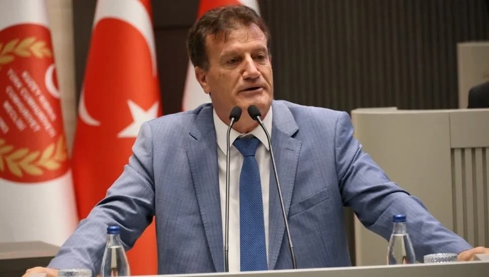 Arıklı’nın, görevine son verilmesi tezkeresi Meclis Genel Kurulu'nda okundu