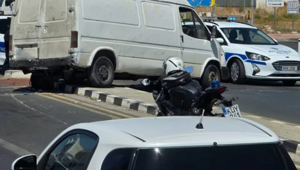 Limasol’da Rum polisi ile Kıbrıslı Türklerin bulunduğu araç arasında kovalamaca
