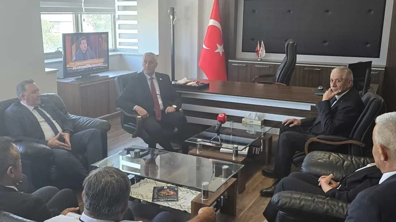 “Bu zor dönemde elimizi taşın altına koyabilecek cesareti gösterebilmek önemlidir”