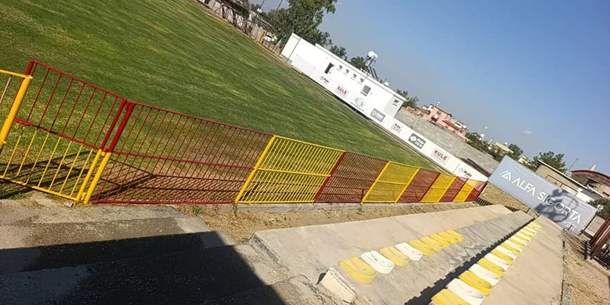 Paşaköy Hasan Onalt Stadyumu bakım-onarım çalışmaları tamamlandı