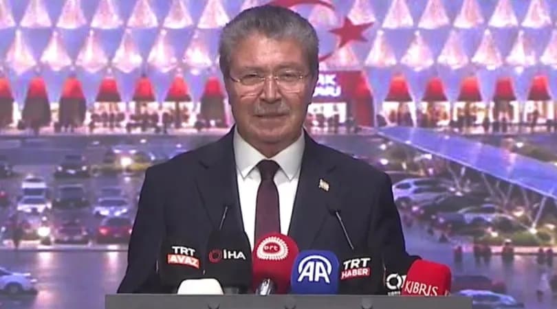 Üstel: Bugün Kıbrıs Türk gençliği için tarihi bir gün