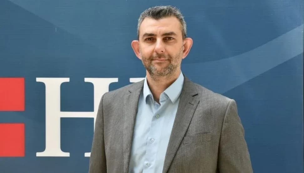 Moral: En uzun ömürlü hükümet dedikleri yapı ölümlerle, krizlerle, sahte diplomalarla anılıyor