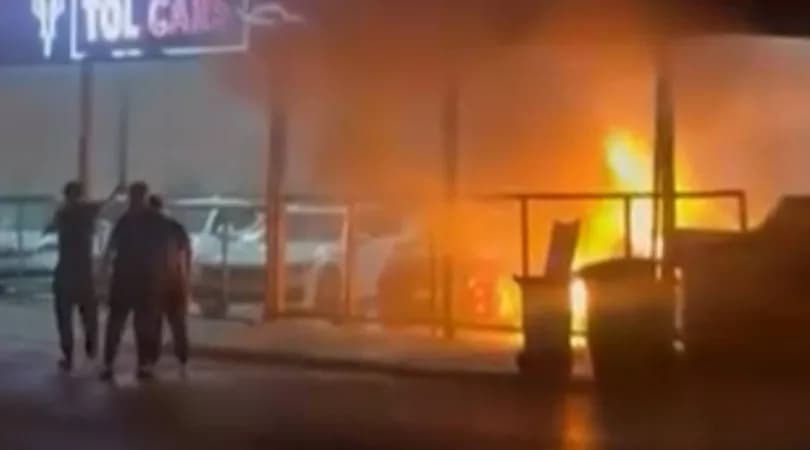 Lefkoşa’da oto galeri kundaklandı: İki kişi Ercan’da tutuklandı