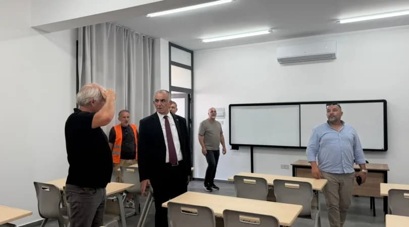 Çavuşoğlu’ndan güçlendirme çalışmaları tamamlanan Erenköy Lisesi’ne ziyaret