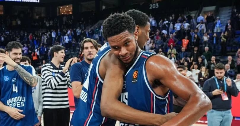 Anadolu Efes’ten Real Madrid’e 10 sayı fark