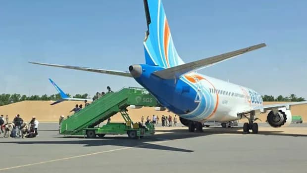 Tebük’e acil iniş yapan Flydubai uçağının yolcuları, tahliye edilerek Tel Aviv’e gönderildi