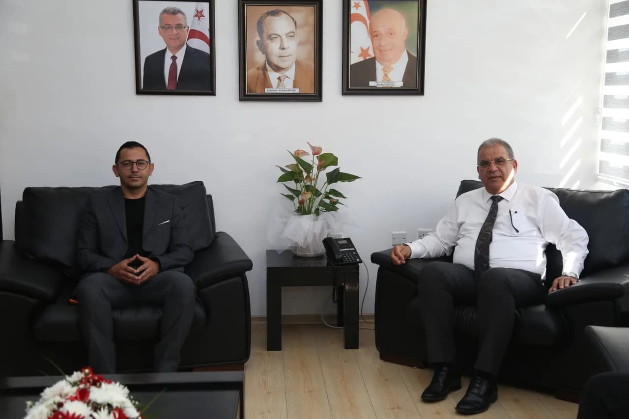 Bakan Sucuoğlu, TEL-SEN Yönetim Kurulu’nu kabul etti