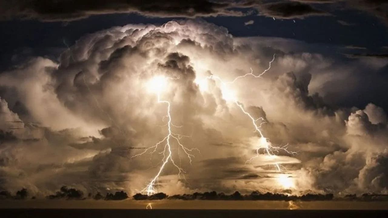 Meteoroloji’den kuvvetli yağış uyarısı: Sel ve taşkına dikkat