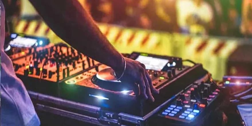 İçişleri Bakanlığı duyurdu: Müzik yasağı uzatıldı