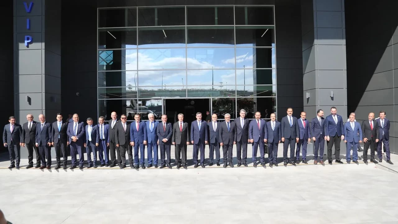 Yılmaz: Kim ne derse desin bu projeleri hayata geçireceğiz