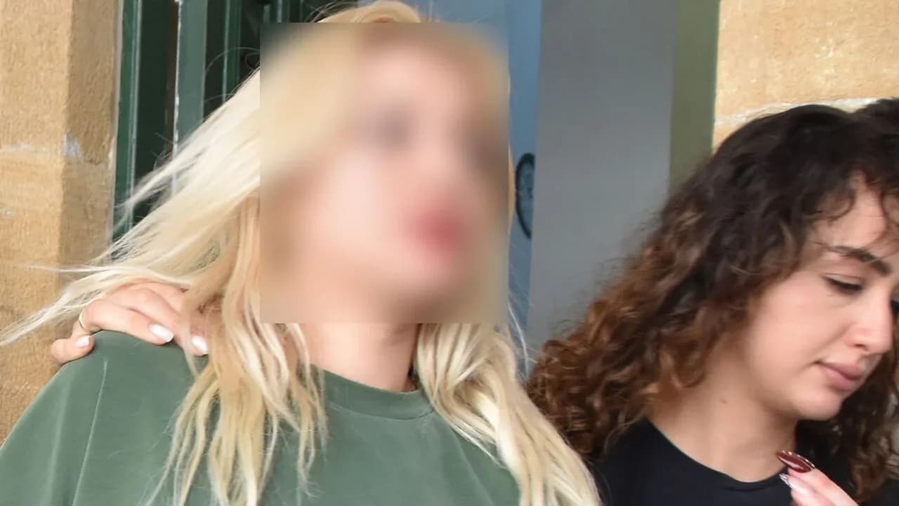 Polis aracına tekme attı: Teminatla serbest bırakıldı