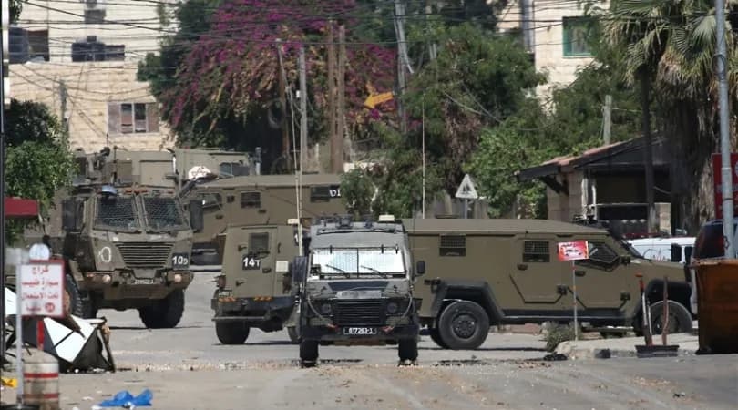 İngiltere, Batı Şeria’daki yasa dışı yerleşimlerle ticareti sona erdiriyor