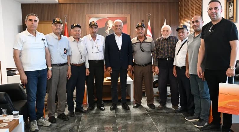 Güzelyurt Belediye Başkanı Mahmut Özçınar, Kıbrıs gazileri ile görüştü