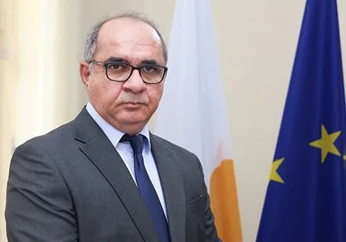 Antoniou’dan Erhürman’ın “güven zedeleniyor” açıklamasına yanıt: “Güven eksikliğinin nedeni Türk ordusunun varlığı”