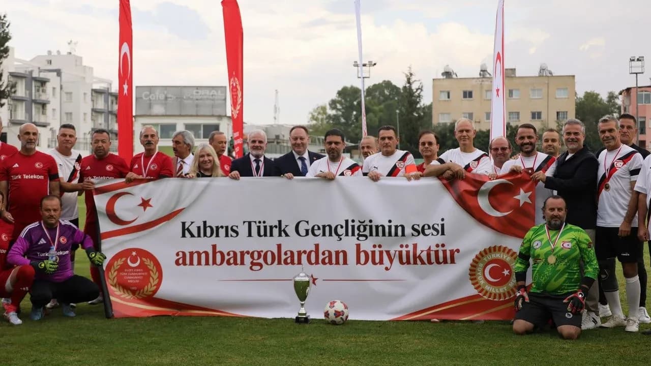 İki Cumhuriyet, Tek Yürek: Meclisler spor ambargolarına karşı sahaya çıktı
