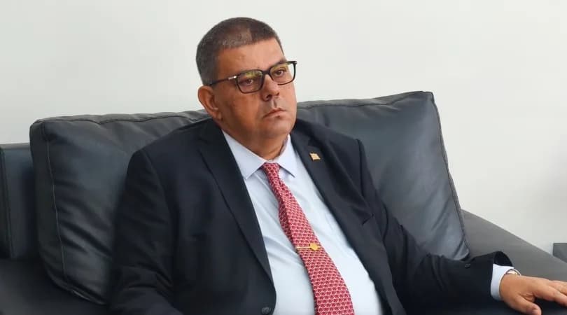 Berova: Optimus Prime adlı gemi adaya geldi, kayıp 14 kişiye ulaşılması için çalışmalar sürüyor