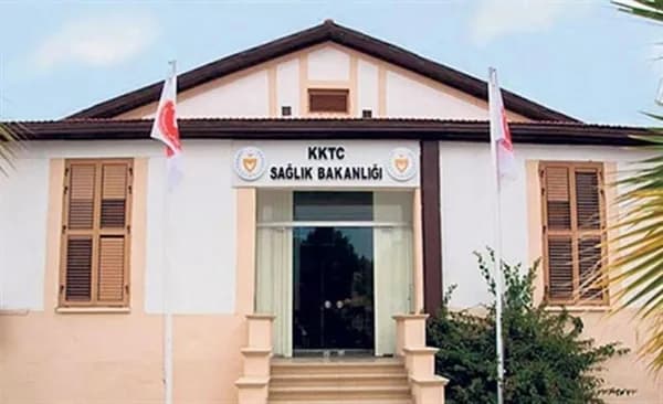 Sağlık Bakanlığı teknisyenler için açtığı geçici memur münhalini iptal etti