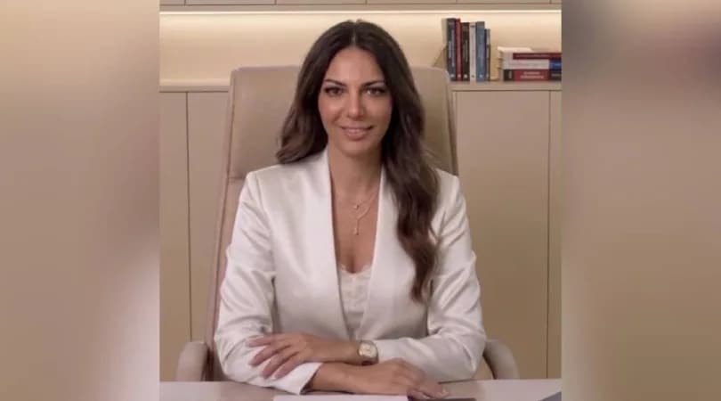Pınar Savun yazdı: Bir zil çalıyor, hepimizin hayatı değişiyor