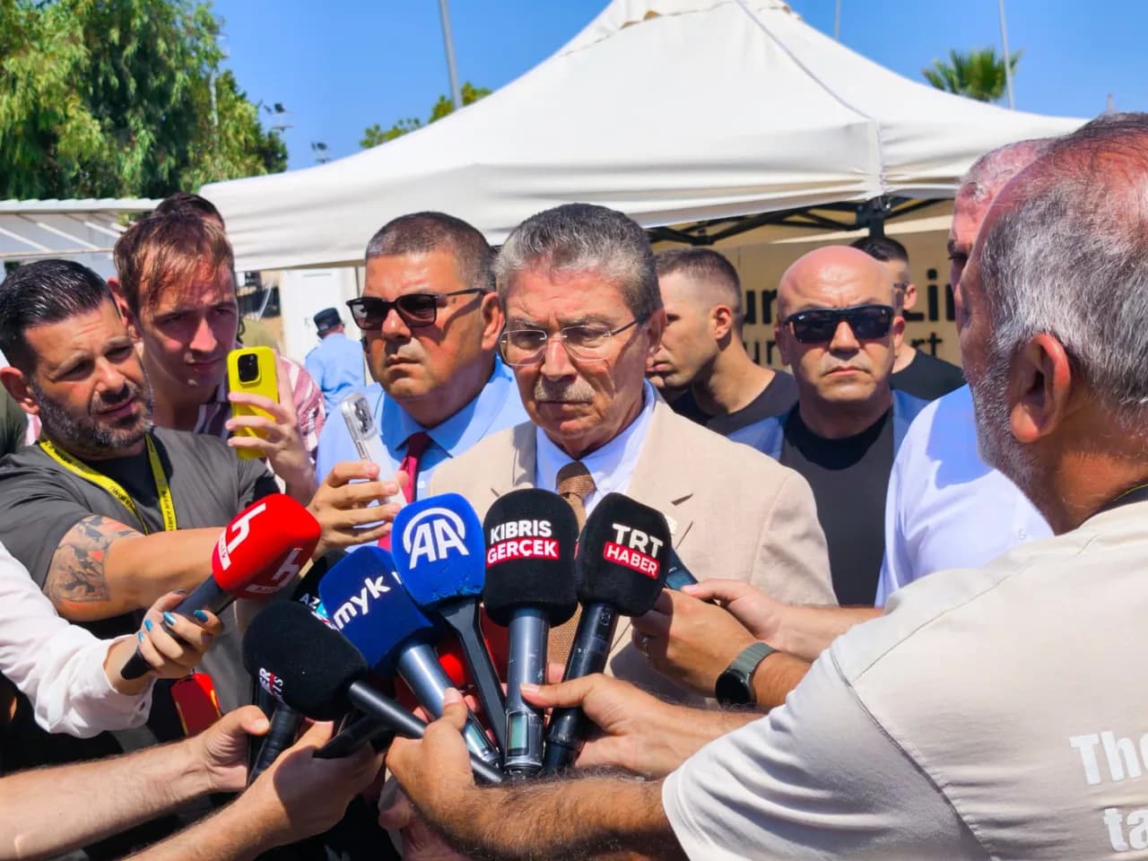Üstel: Çalışmaların akşama doğru belli bir aşamaya gelmesini bekliyoruz
