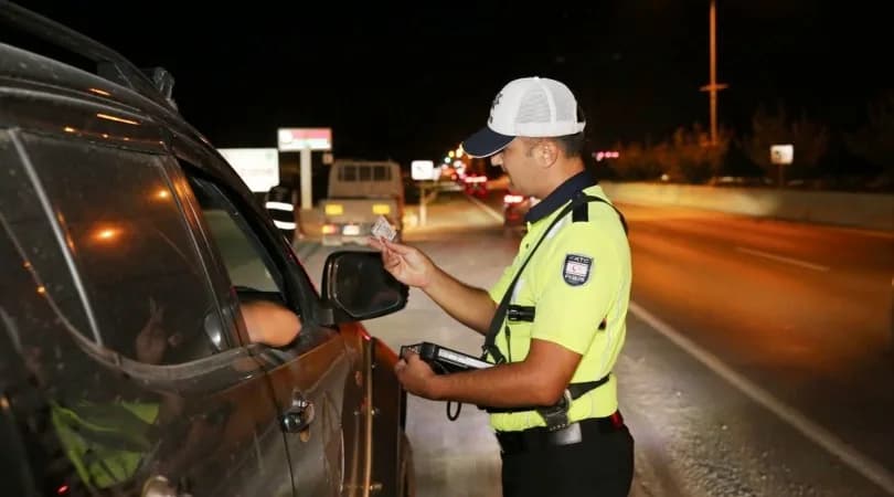 Lefkoşa ve İskele’de geniş çaplı denetim: 652 kişiye yasal işlem, 6 tutuklama