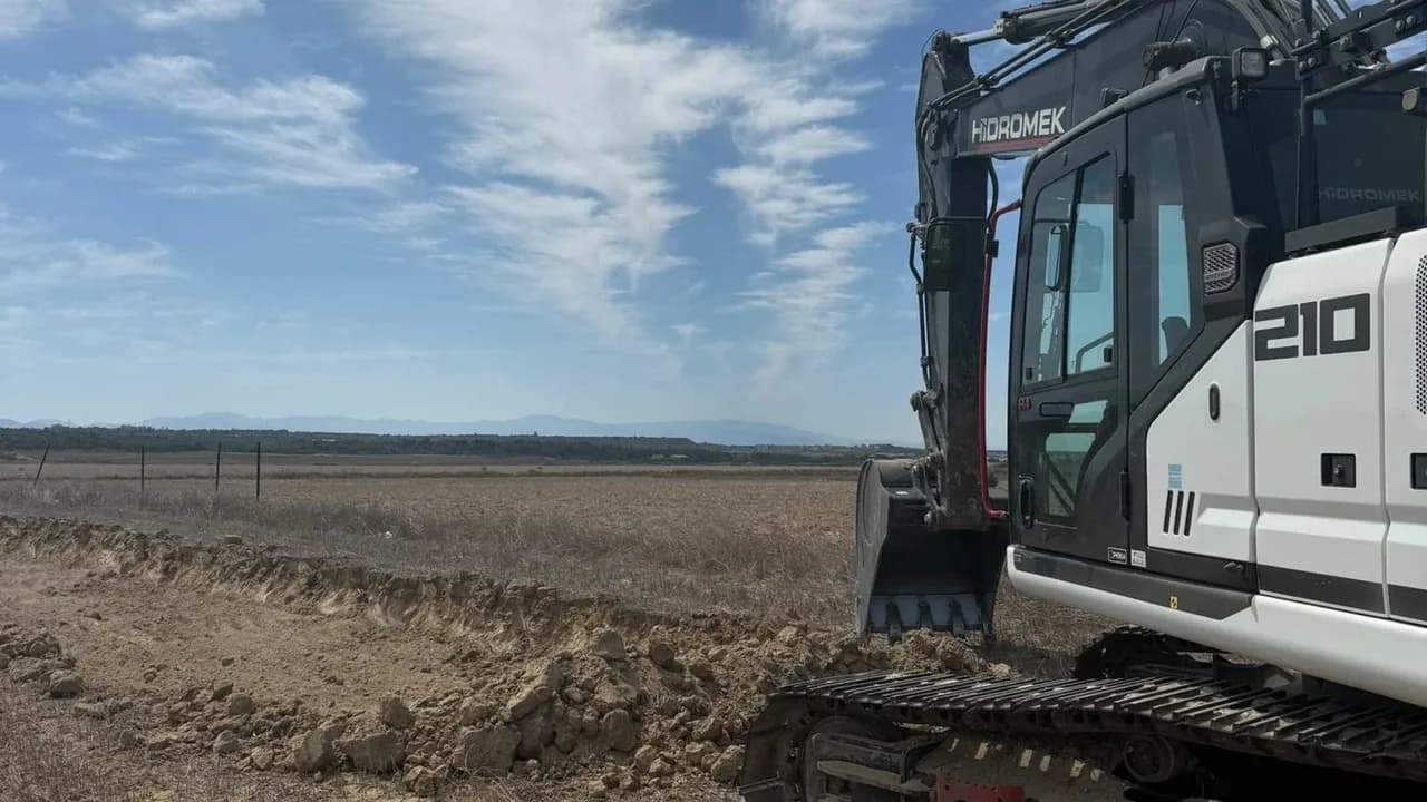 Gençlik Gücü’nün Lefkoşa Aydemet’teki tesis projesinde ilk etap başladı