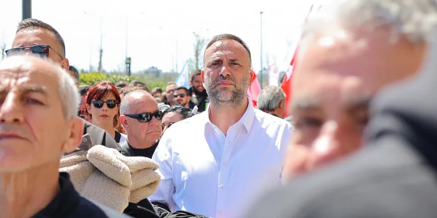 Zeki Çeler: “Ülkede yönetim ve denetim mekanizmaları çöktü”