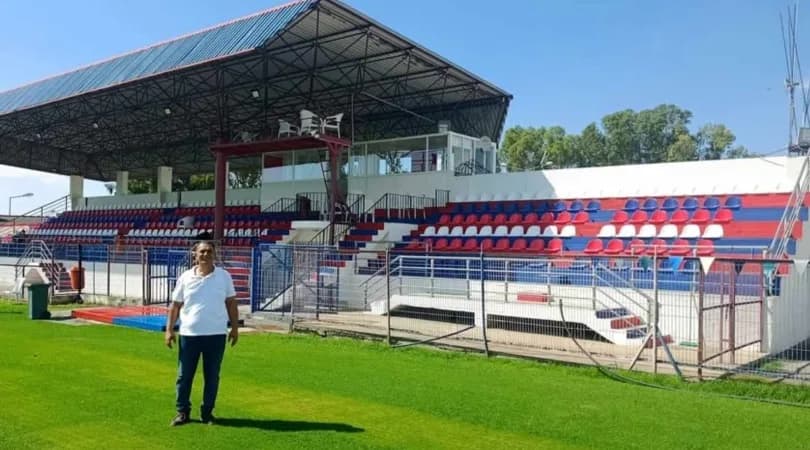 Cihangir Stadı ışıl ışıl