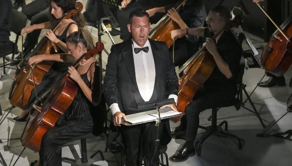 Tuğrul Enver Töre, Aspendos'ta “Carmina Burana” için sahne aldı