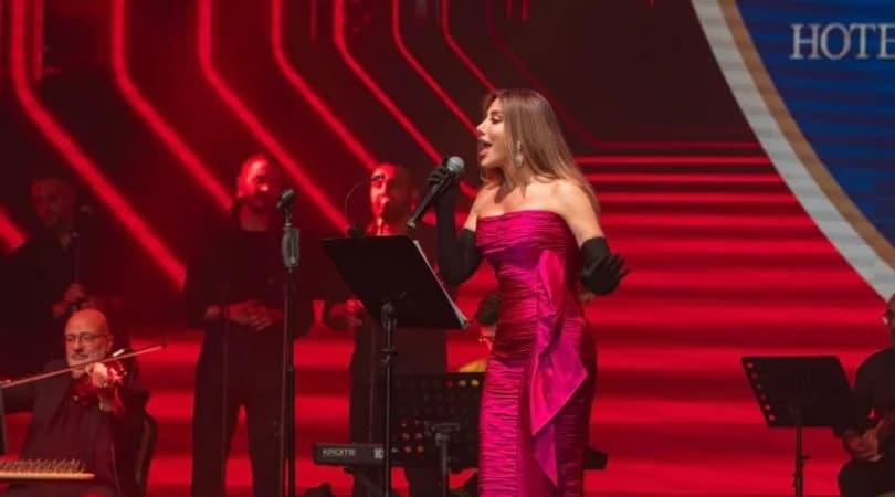 NAJWA KARAM, MERİT ROYAL DIAMOND’DA GÖZ KAMAŞTIRDI