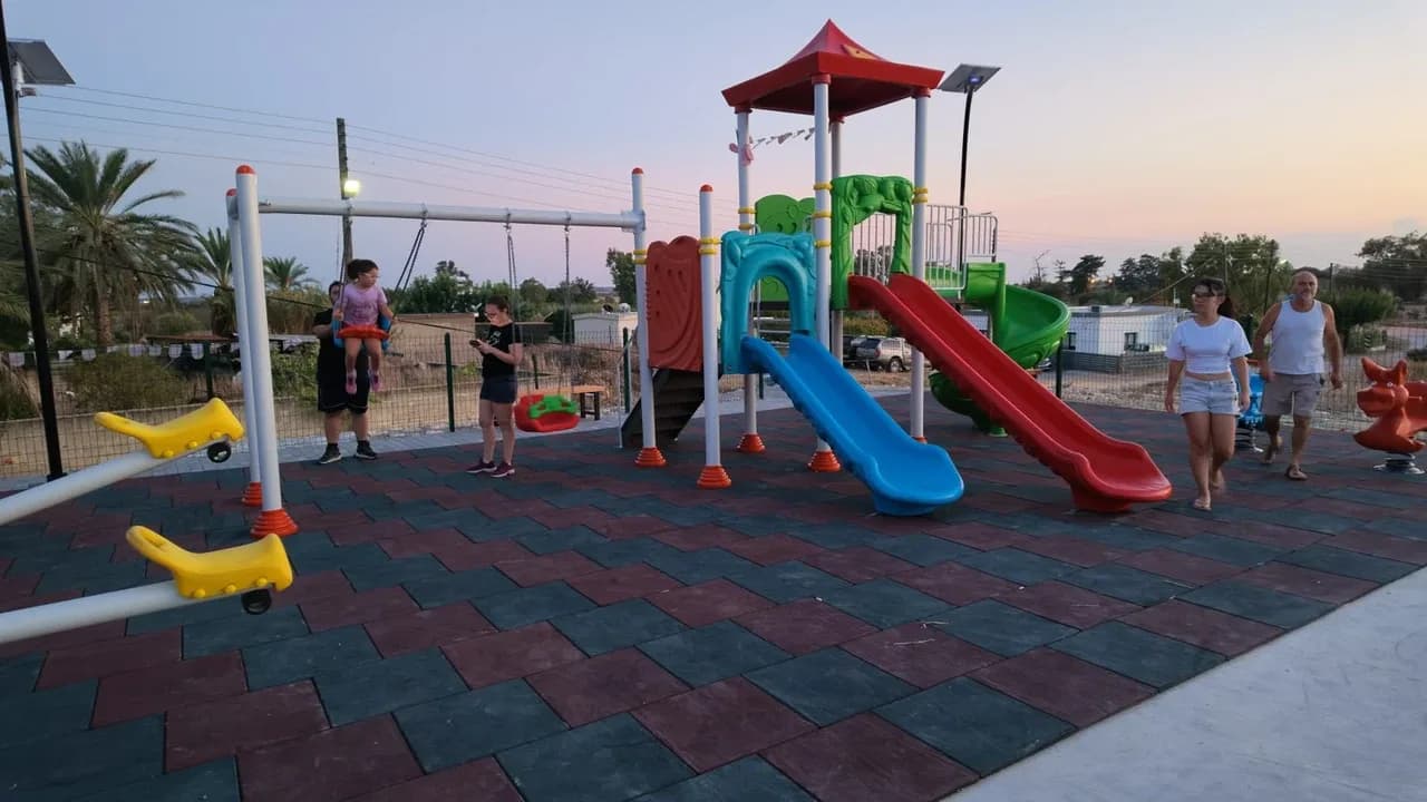 Sazlıköy’e yeni çocuk parkı: Su altyapısı da yenileniyor