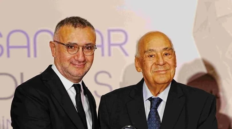 Reha Arar’a gastronemiye hizmet ödülü