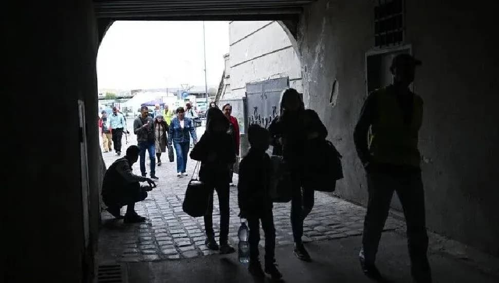Polonya'da 86 binden fazla sığınma noktası yeni tabelalarla işaretlenecek