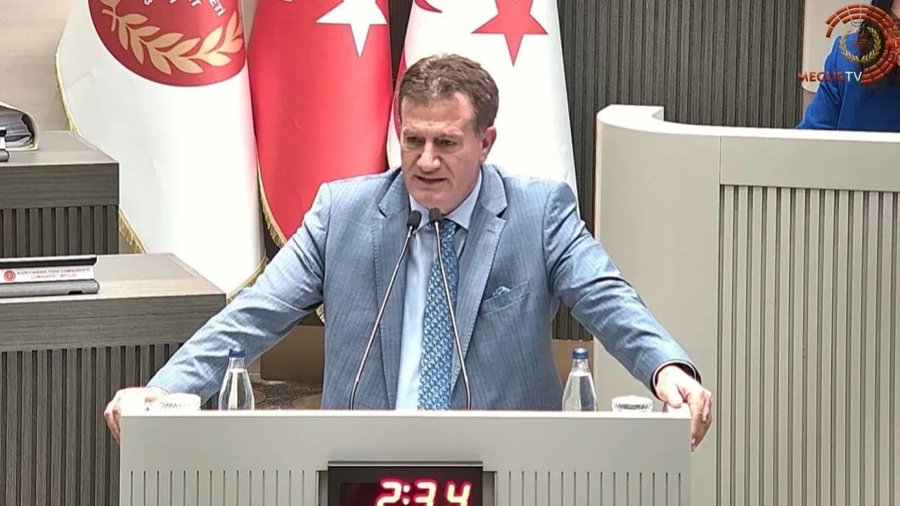 Erhan Arıklı’dan görevden alınmasına ilişkin “Siyasi komplo kurdular" dedi