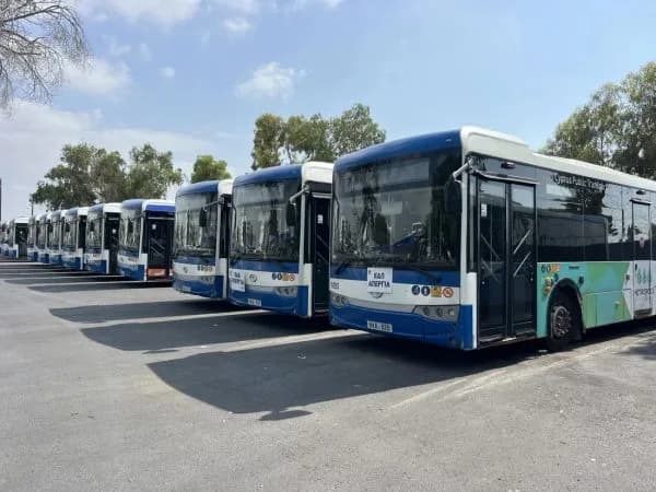 Güneyde okul otobüsleri aylık 5, yıllık 30 euro