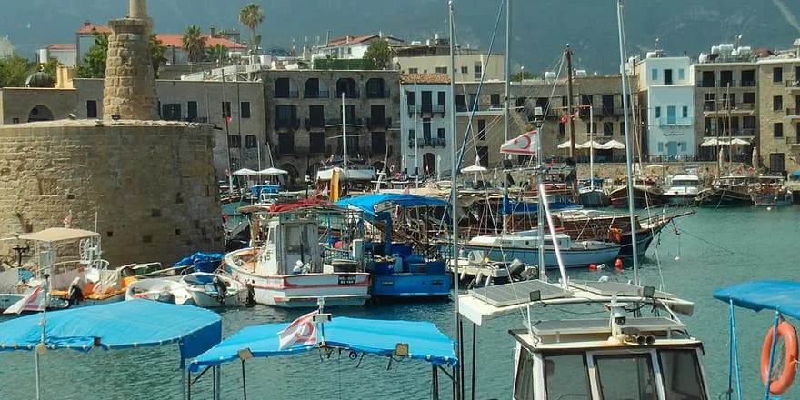 “Girne’de liman ve marinalardan çıkışlar durduruldu”