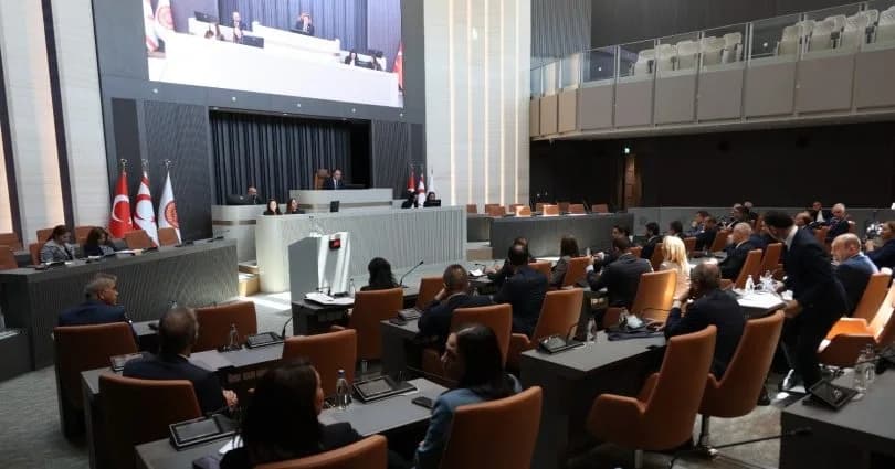Meclis, ‘karma oy’ için bugün olağanüstü toplanacak