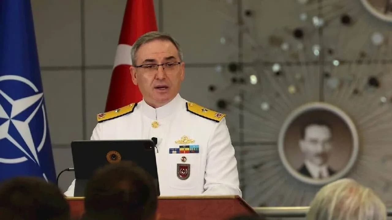 "Tarihi gerçekleri çarpıtmaya yönelik taraflı yaklaşım"