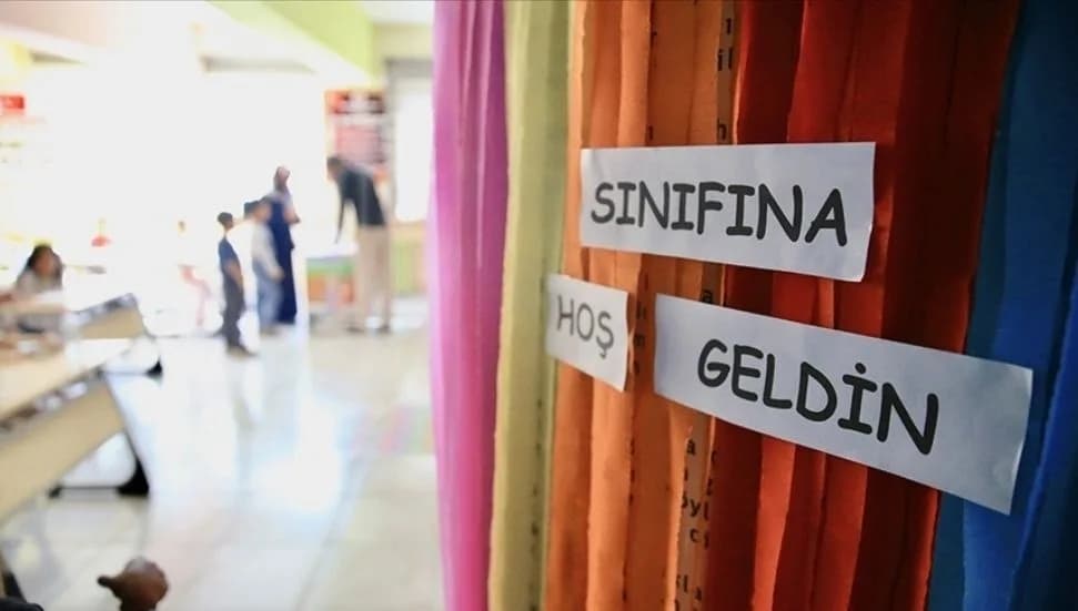 2026-2027 eğitim öğretim yılı başlıyor: Ders zili ilköğretimde yarın, ortaöğretimde salı günü çalacak