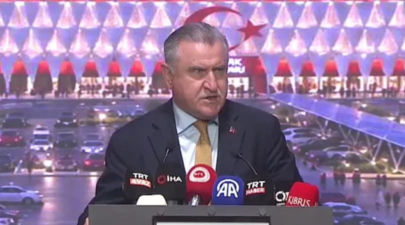 Bak: Kıbrıs Türk gençlerine sporda uygulanan ambargoyu kabul etmiyoruz