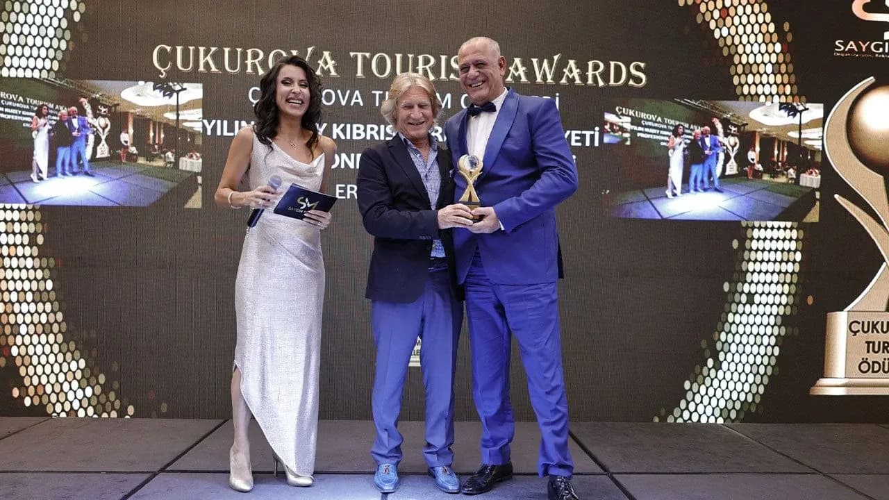 Çukurova Turizm Ödülleri’nde Les Ambassadeurs’a Çifte Ödül