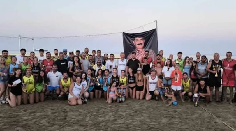 Osman Maraşlı Plaj Voleybol Anı Turnuvası yapılıyor